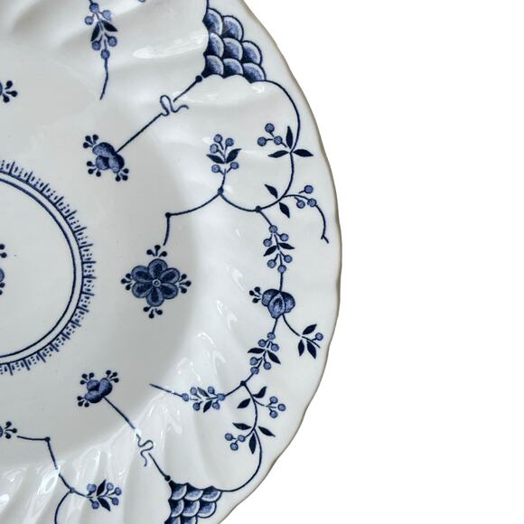 Queen's FINLANDIA Blue & White Floral Dinner Plates 10in Set of 4 England NEW - Picture 6 of 16